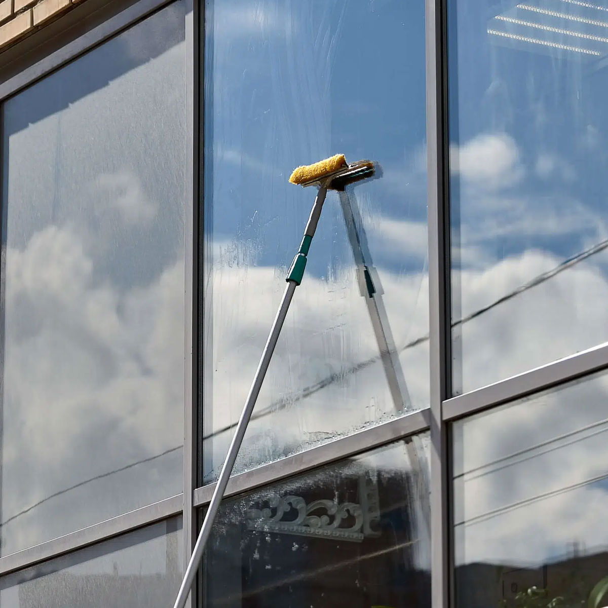 Eco-Friendly Commercial Window Cleaning services in Dallas, TX - Professional commercial window cleaning