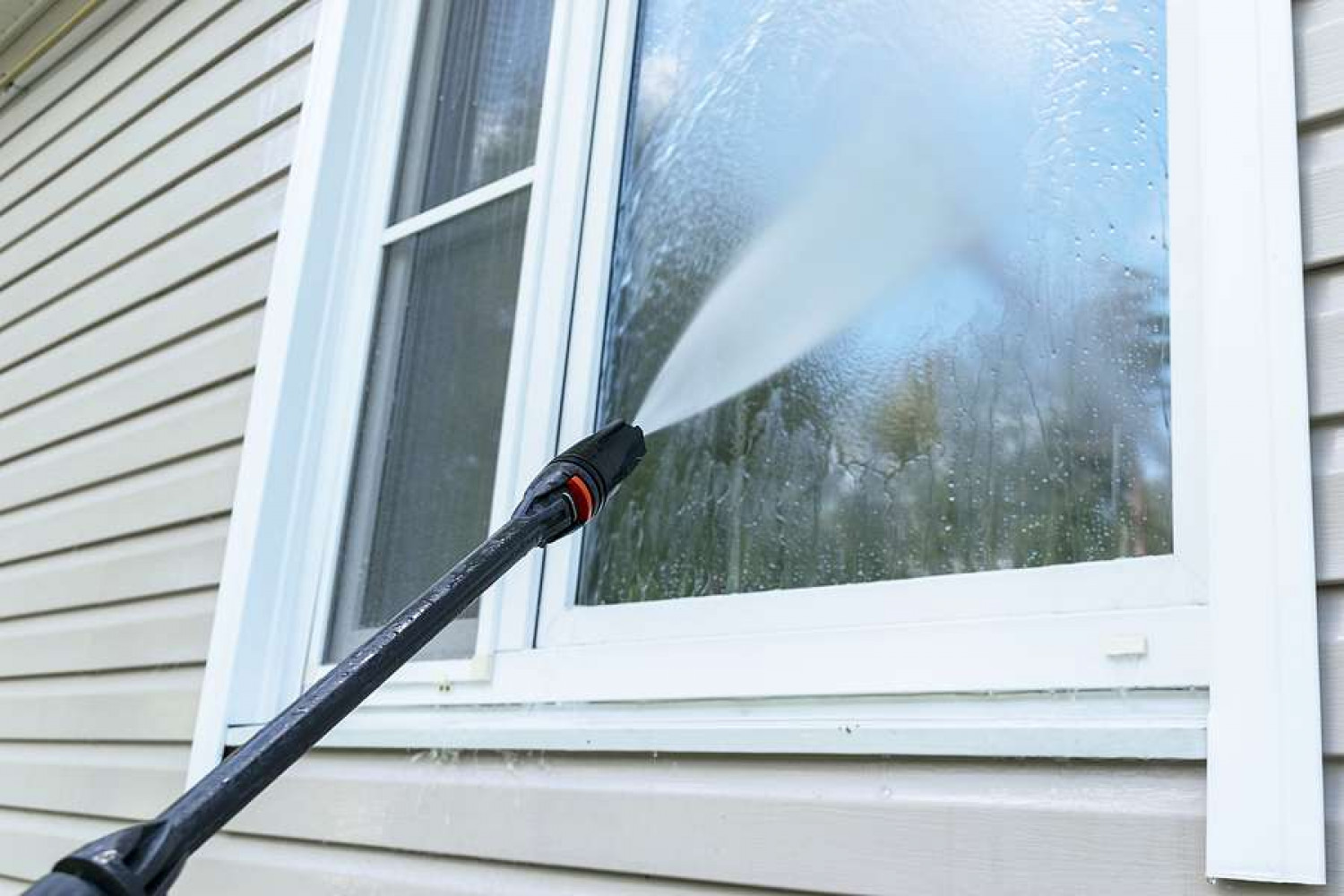 Exterior Glass Pressure Washing services in Dallas, TX - Professional commercial window cleaning
