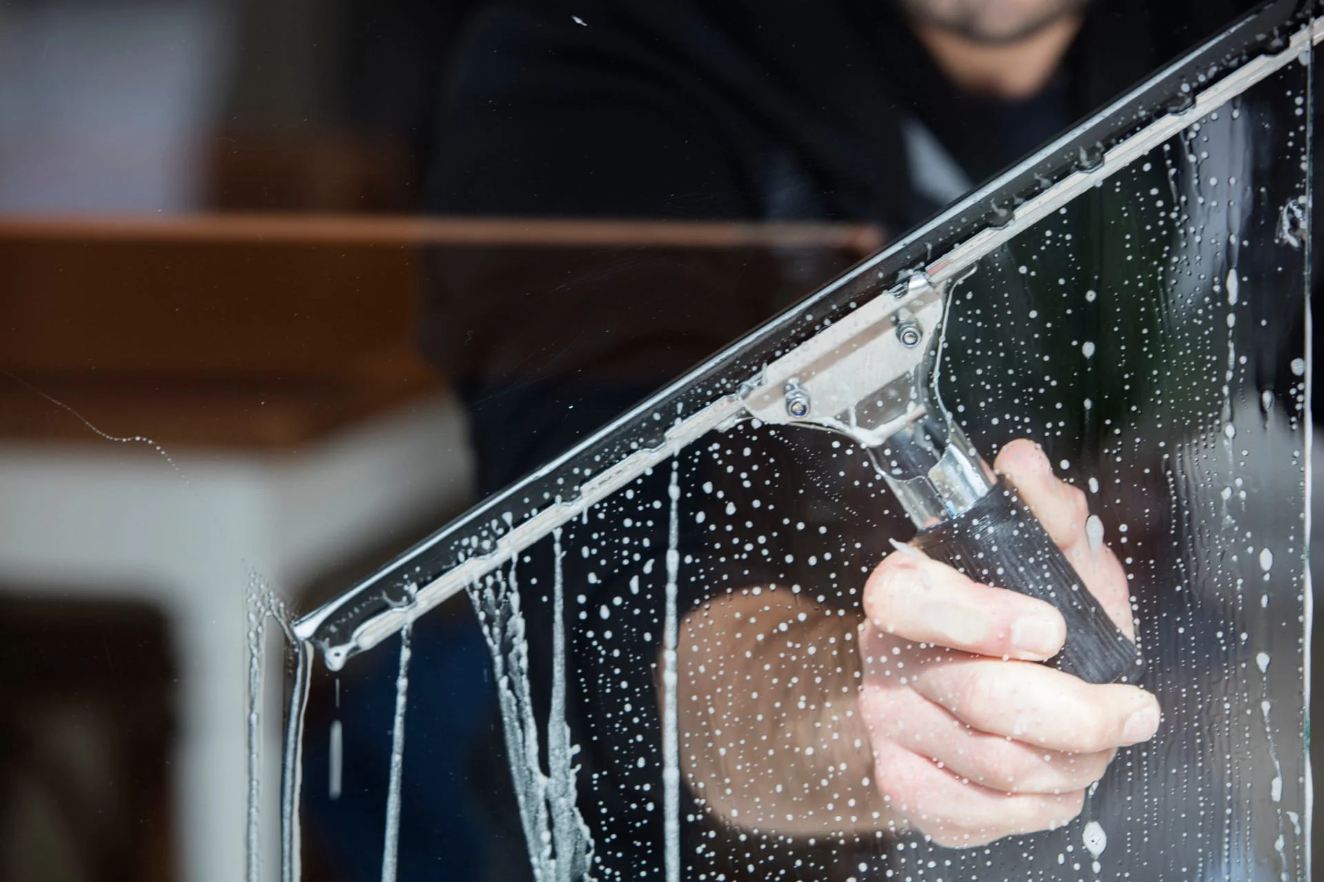 Storefront Glass Polishing services in Dallas, TX - Professional commercial window cleaning